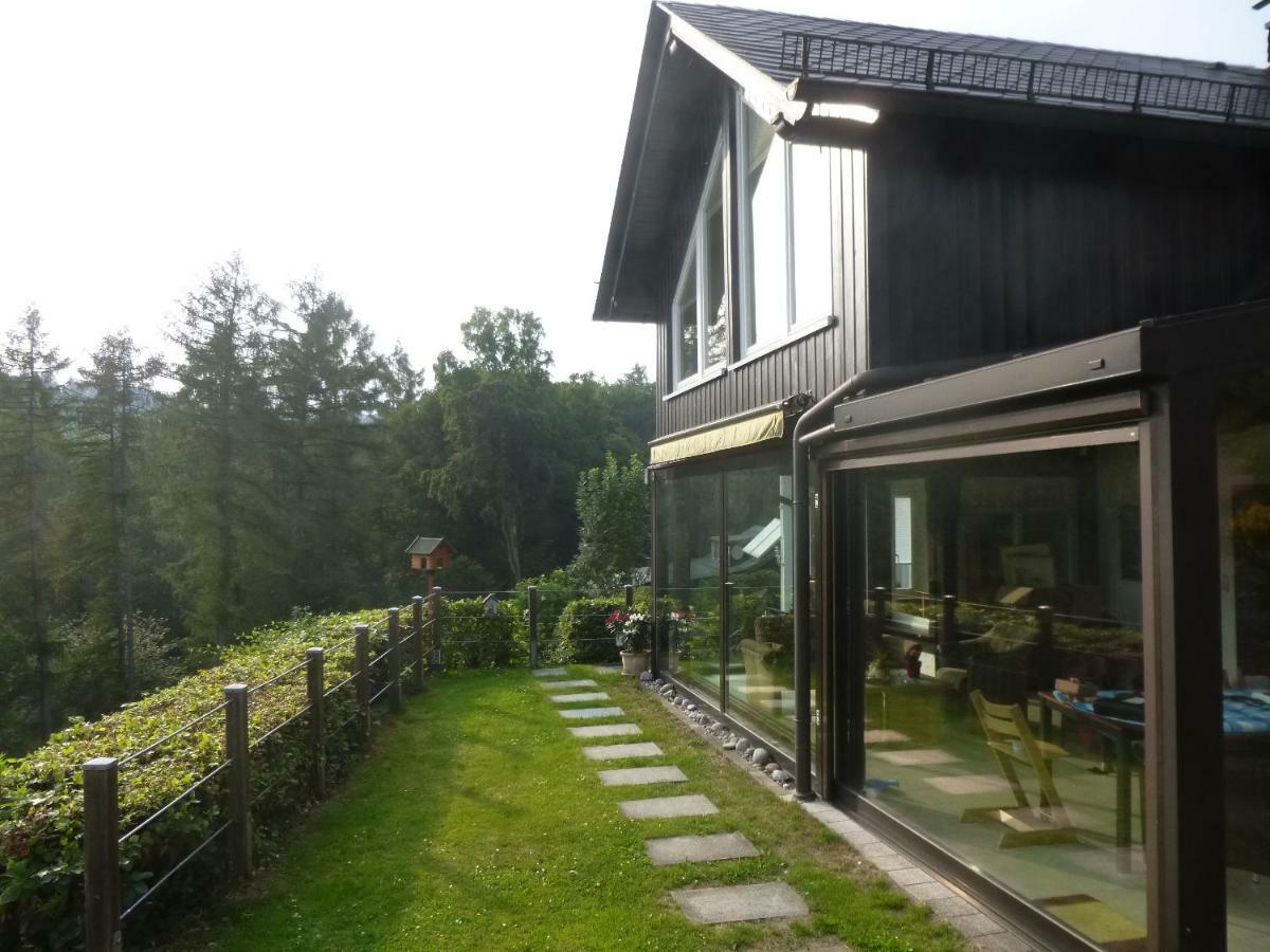 Panoramaferienhaus Sorpesee Sundern Exterior photo